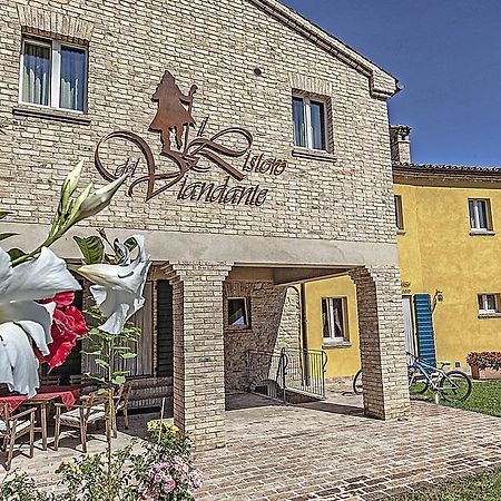 Hotel Il Ristoro Del Viandante Offagna Exterior foto